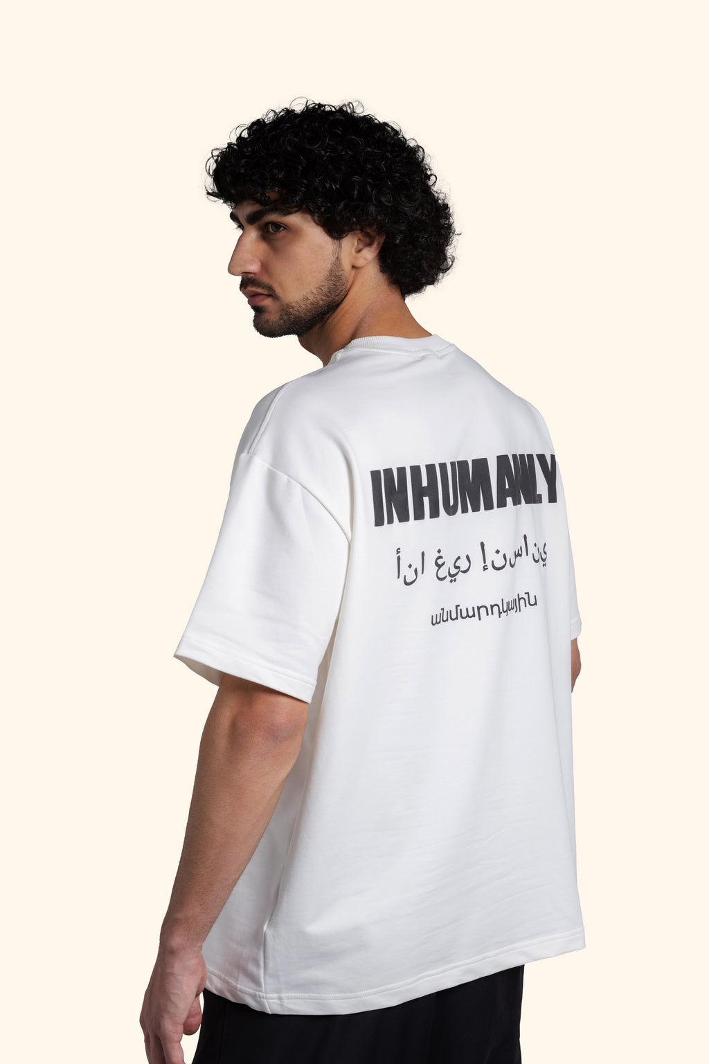 INHUMANLY T-SHIRT in CREAM