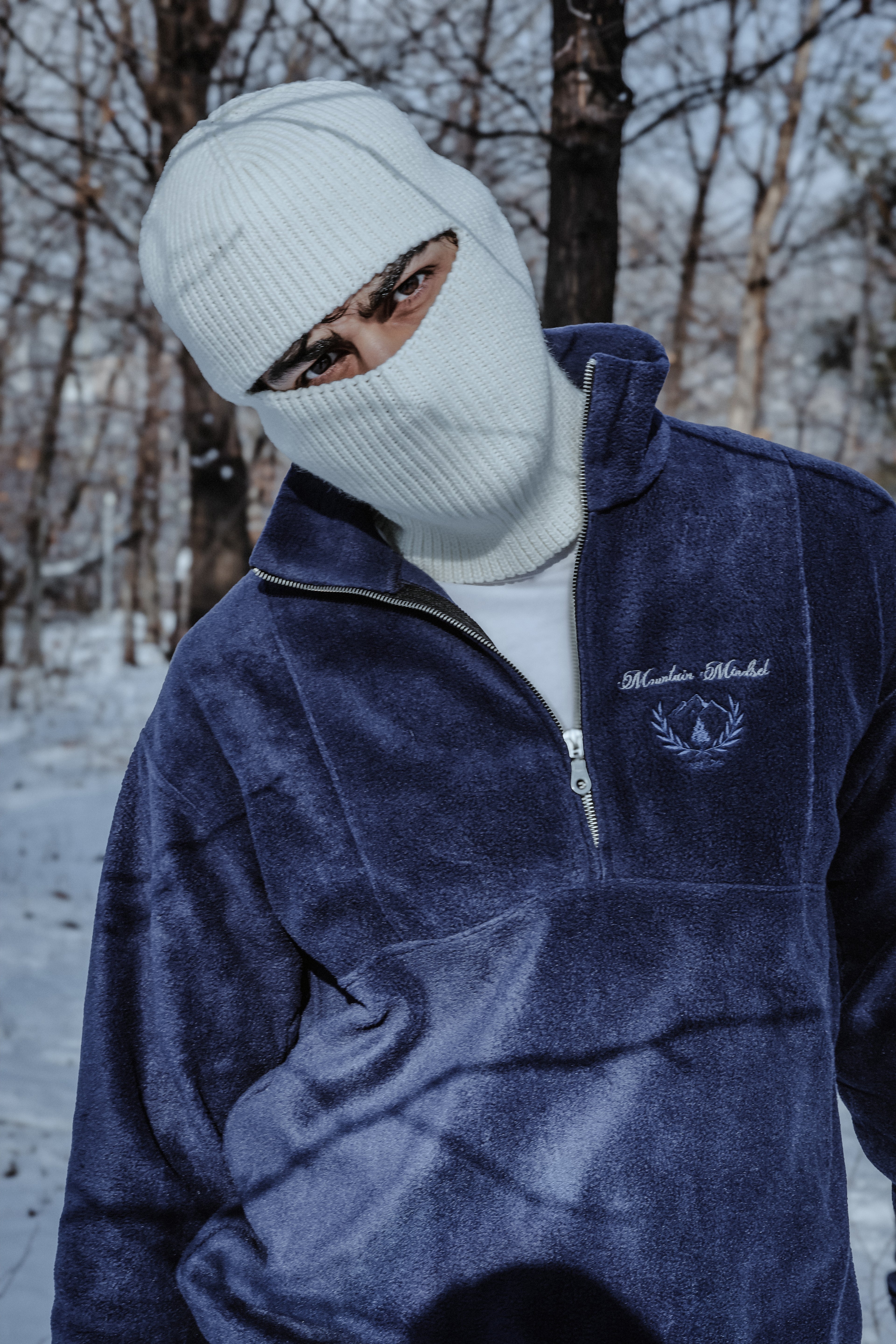 HALF–ZIPPER in NAVY